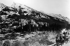 22D In 1903 Brewster Began Operating Its Tally-Ho Horse Carriage To Transport Guests Photo In The Heritage Room Banff Springs Hotel